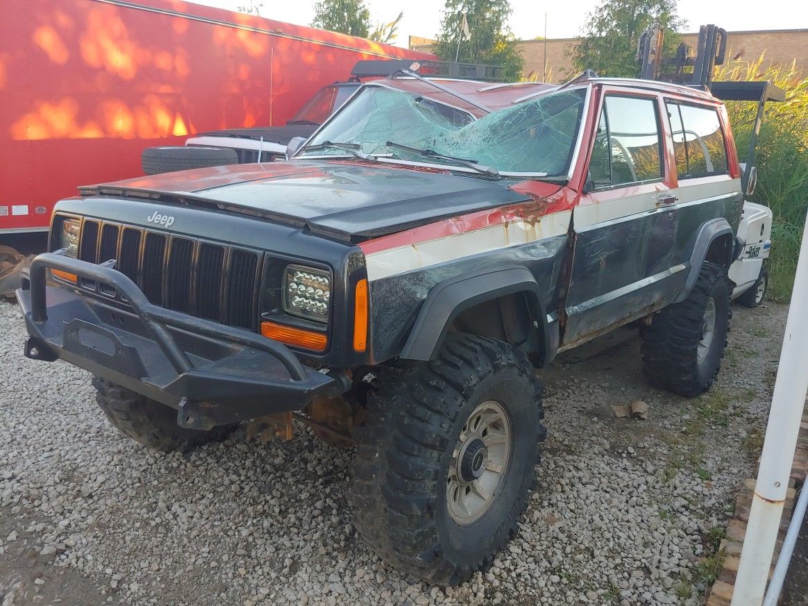 Jeep cherokee parts