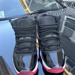 Jordan 11 Playoffs bred