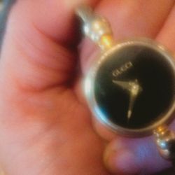 "REAL" GUCCI WOMEN'S WATCH 