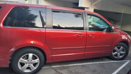 Volkswagen Routan 2009