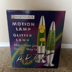 Vintage Novelty Set Of 2 Glitter Motion Lava Lamps Green Yellow Silver