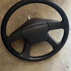 Chevy silverado steering wheel shoot me a offer