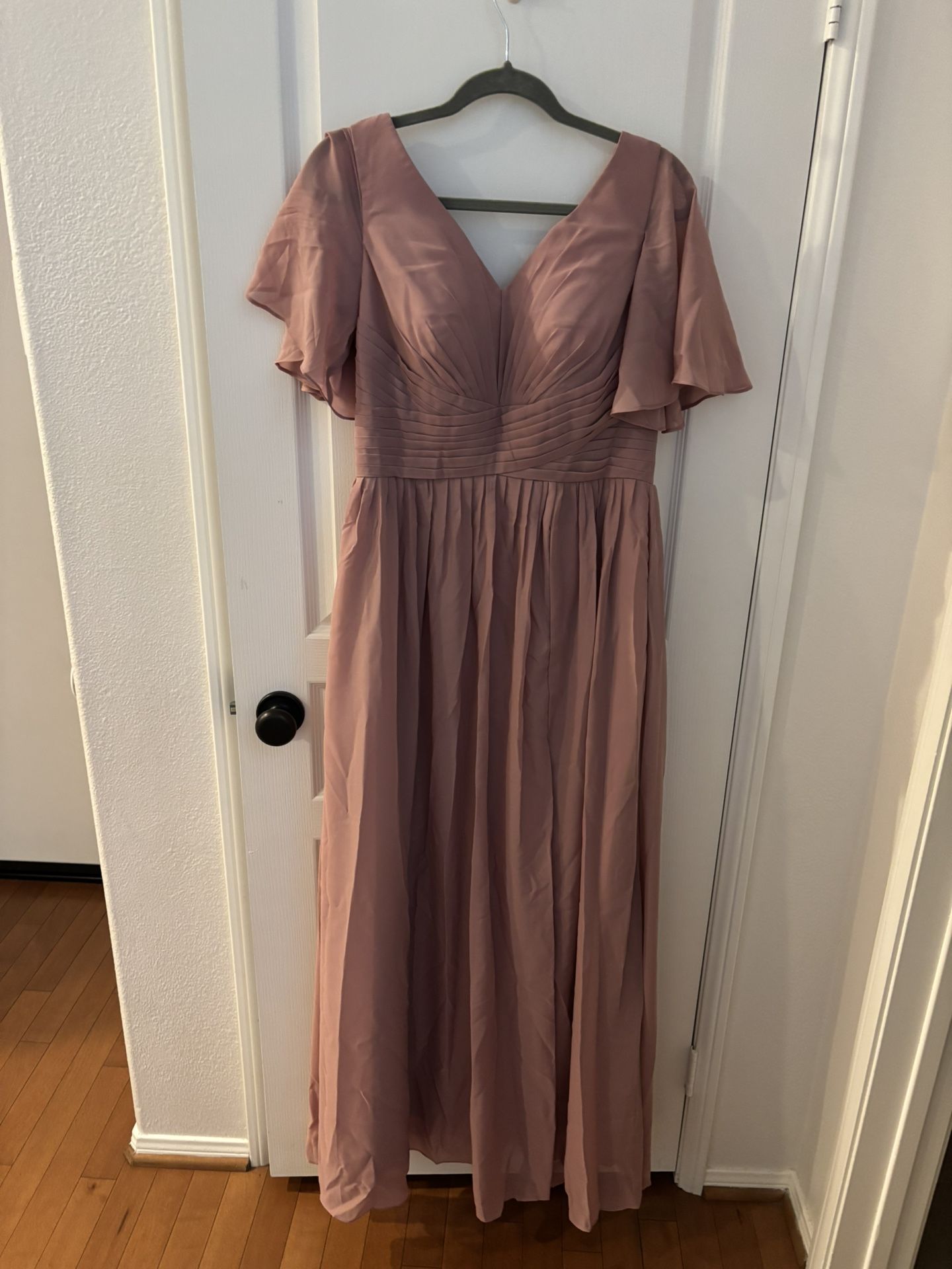 NEW DRESS SIZE 10