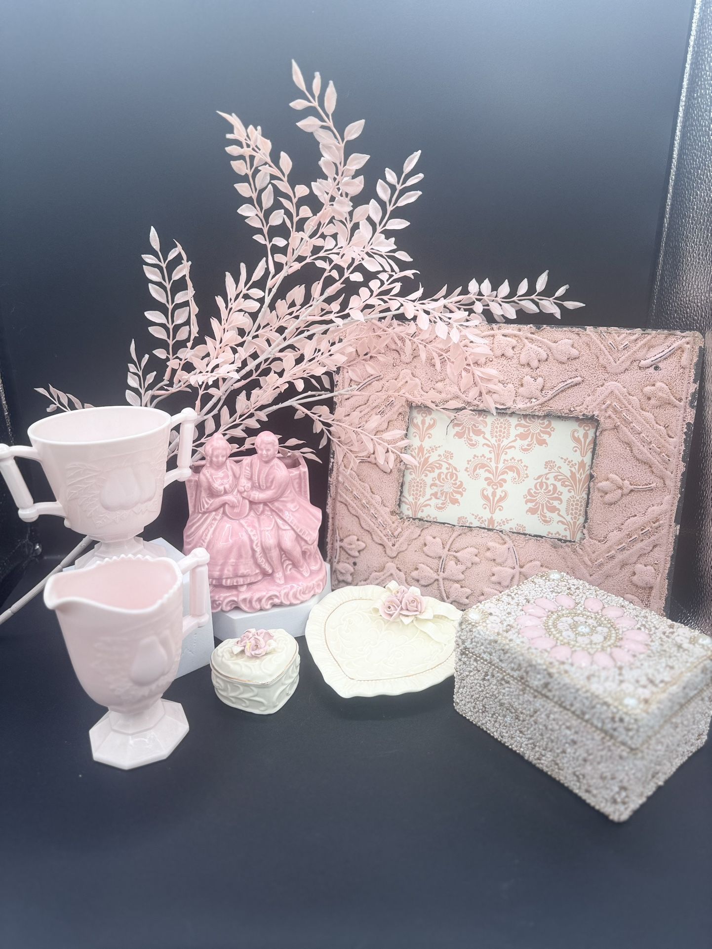💕Pink Lot Of Vintage Decor💕