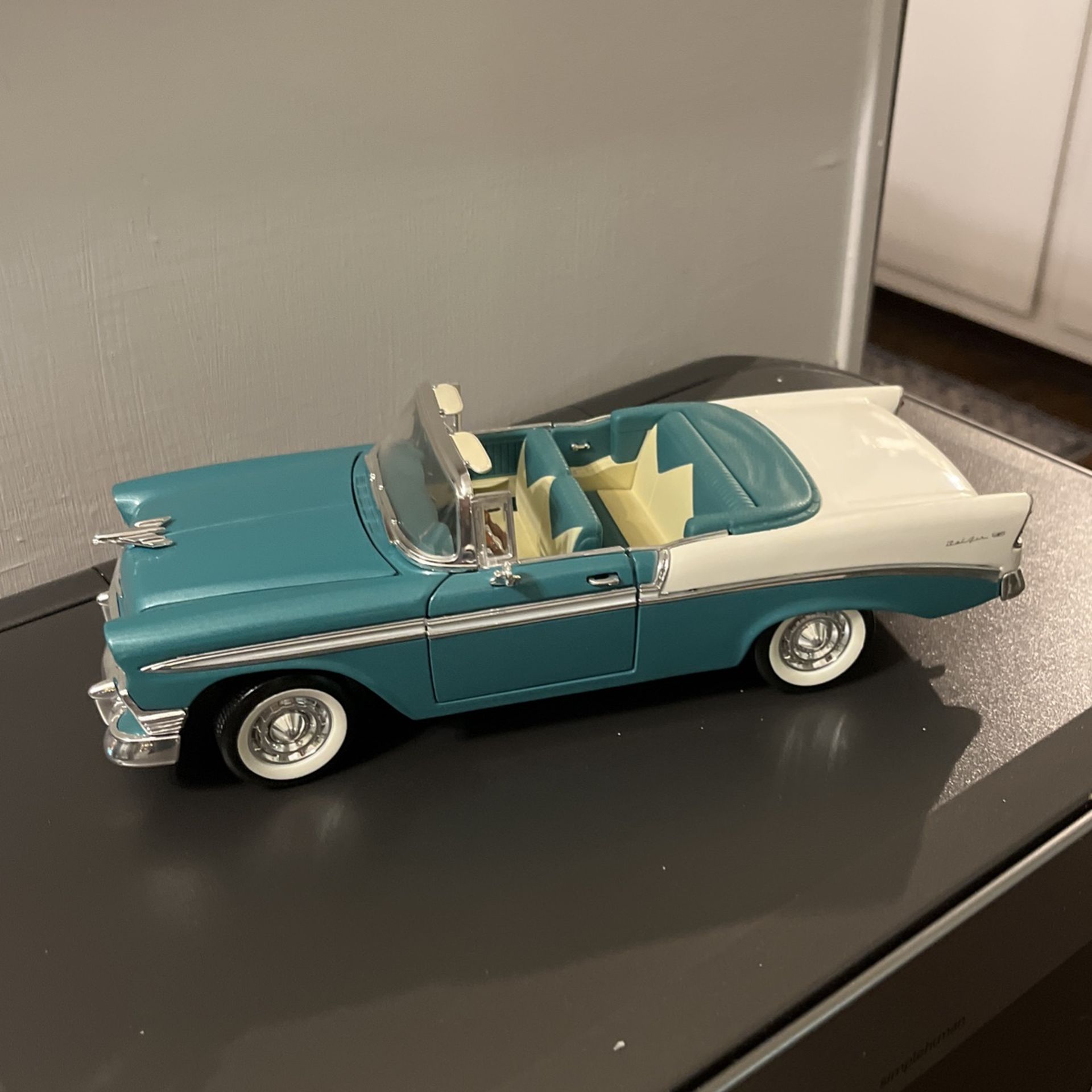 1956 Chevy Bel air 1:18 Scale