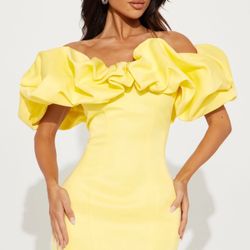 Fashion Nova Yellow Mini Dress / Vestido