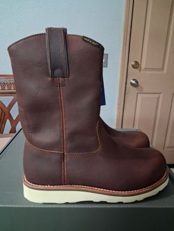 CHIPPEWA WORK BOOTS( SIZE 7 AND 8  EE MEN'S)