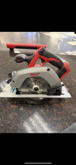 Milwaukee Circular Saw