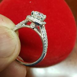 14k gold  dimond  ring 1 carat $   2600.  $