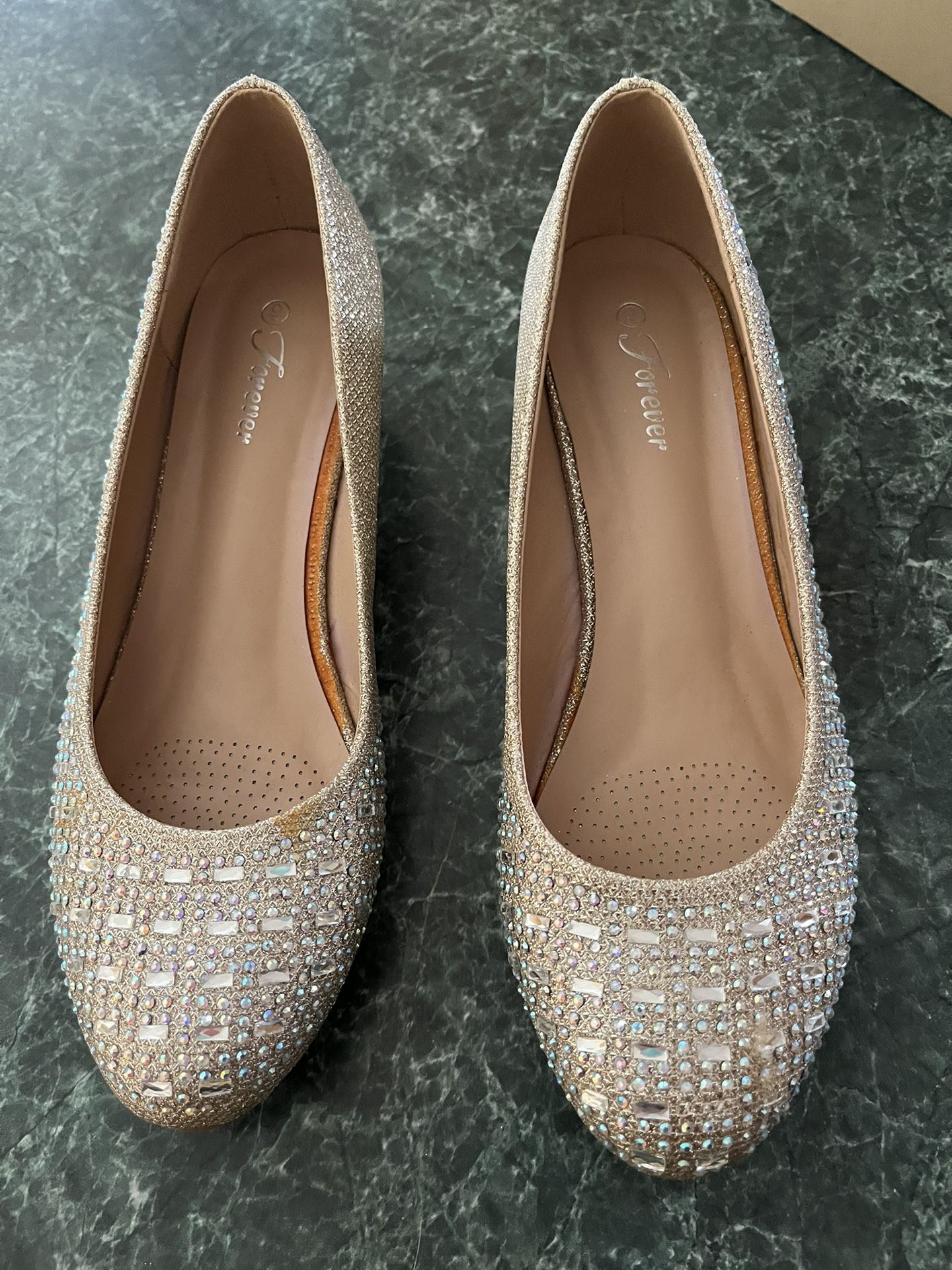 Women’s Sparkly Dress Shoes 