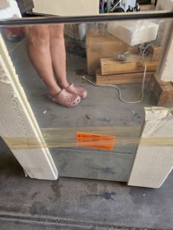 Vanity mirror