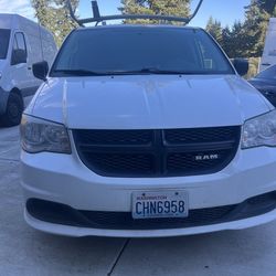 2014 Dodge Ram Cargo