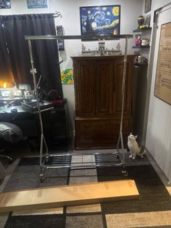 Heavy duty rolling closet rack