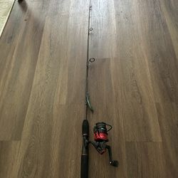Ugly Stik GX2 Ultralight spinning combo Fishing