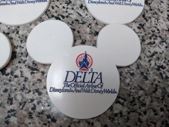 2 Delta Airlines Pin Official Airline Of DisneyLand And Disney World