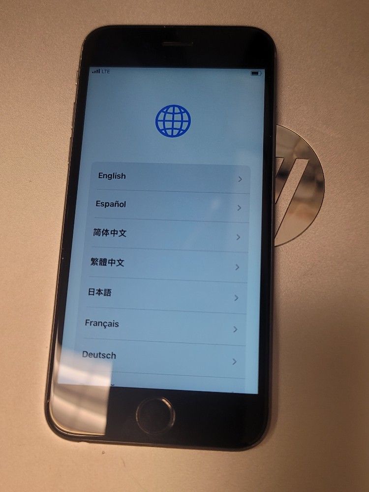 Unlocked IPhone 6s 32gb