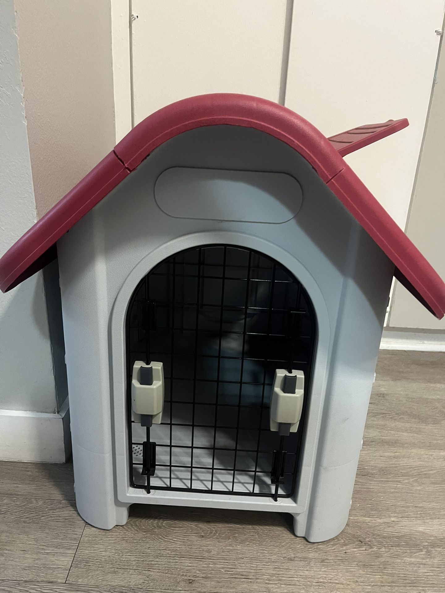 Dog House