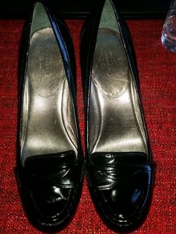 Autentic Coach shoes 8.5