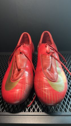 Nike Mercurial IV - Red (US 10)