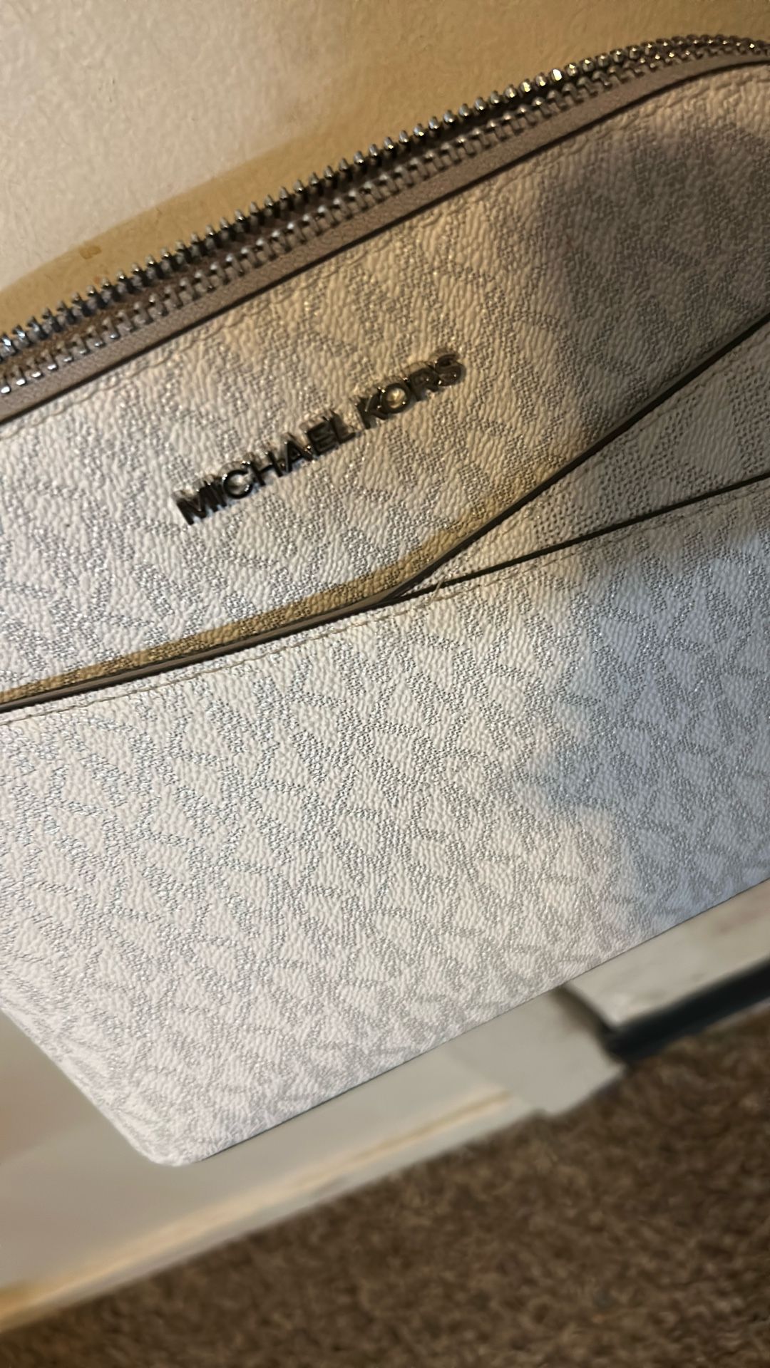 michael kors purse