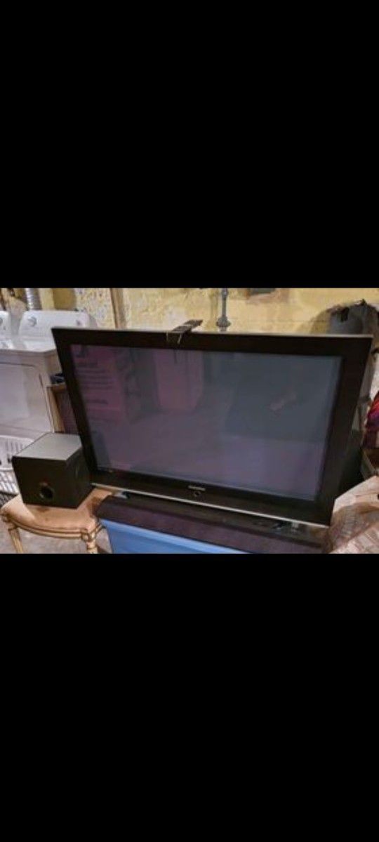 50" Inch Samsung TV/HD Tv/w Remote