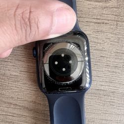 Apple Watch Series 6 44m Navy 225$ OBO