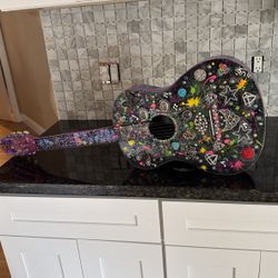 Latin Grammy 2021 custom guitar