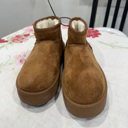 Olivia & Kate Brown suede platform UGG boots Big Kids size 4