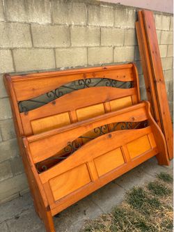Fulll size bed frame