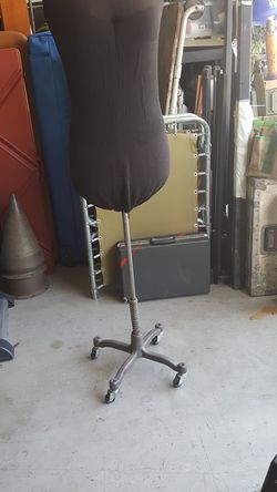Dress form