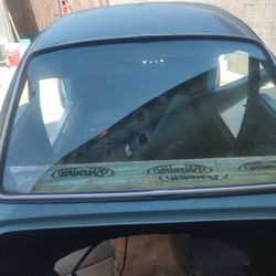 911 1983 Porsche Rear Windshield Complete 
