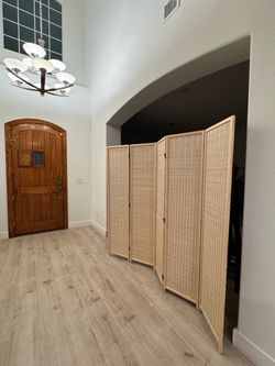 Room divider privacy screen bamboo divider 6ft wide by 67” tall / brand new