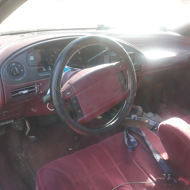 1992 Ford Taurus