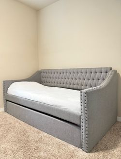 Trundle Bed