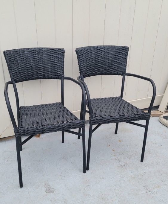 Outdoor Patio Arm Chair