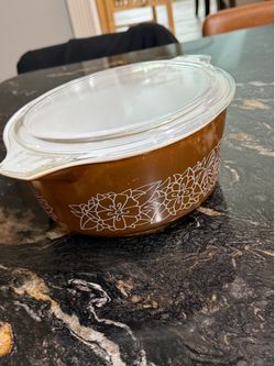 Vintage Pyrex Woodland Brown Casserole Baking Dish With Lid 475-B 2.5 L