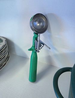 Vintage Winco ice cream scoop, $10