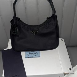Prada Re-Nylon Re-Edition 2000 mini-bag