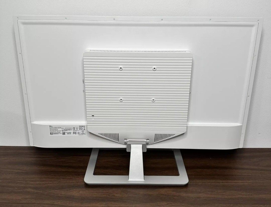 Dell D3218HN 31.5