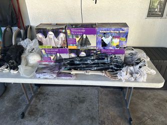 Halloween decorations lot