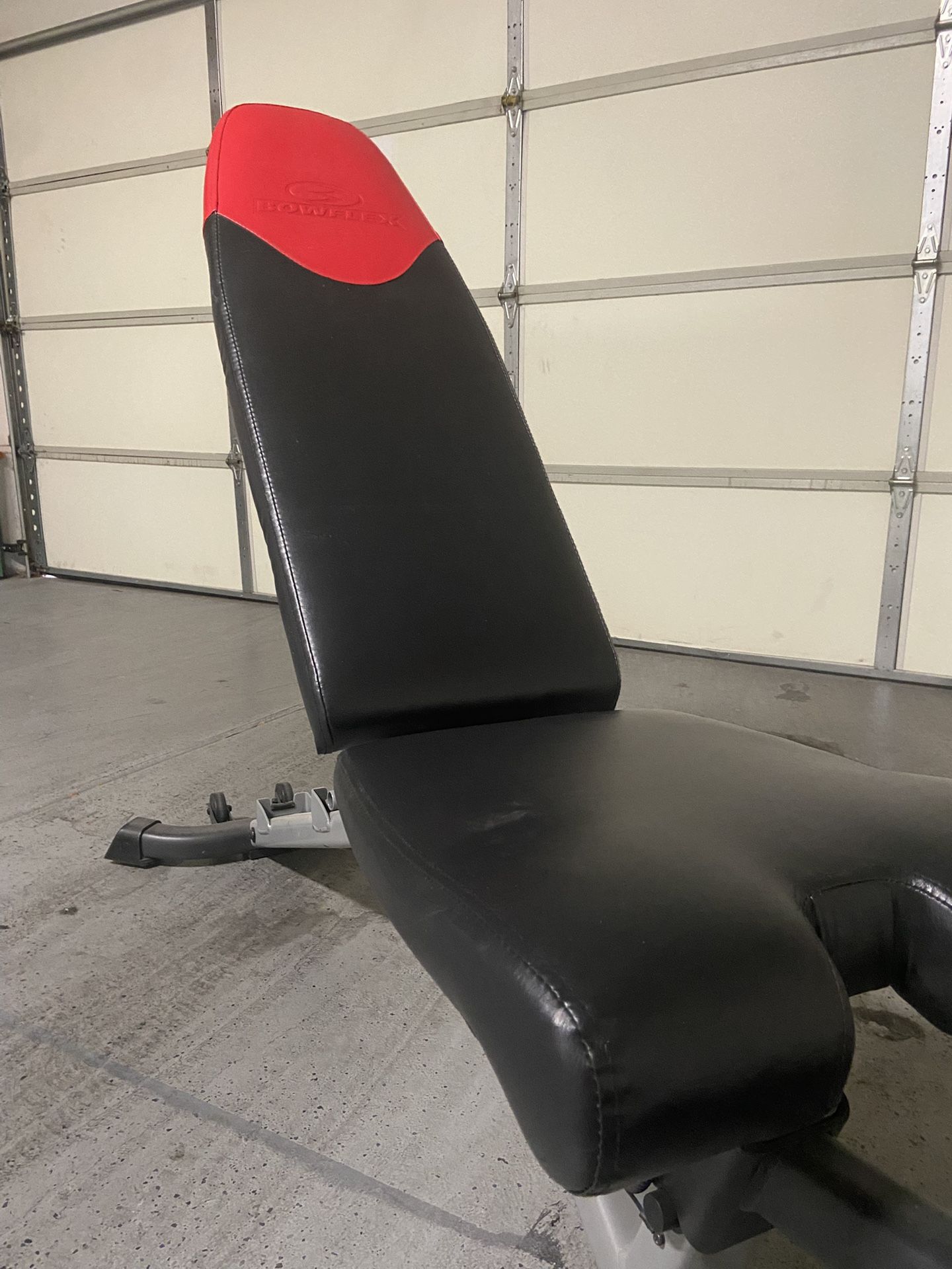 Bowflex Bench