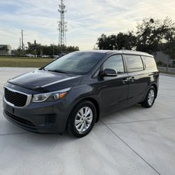 2016 KIA Sedona LX