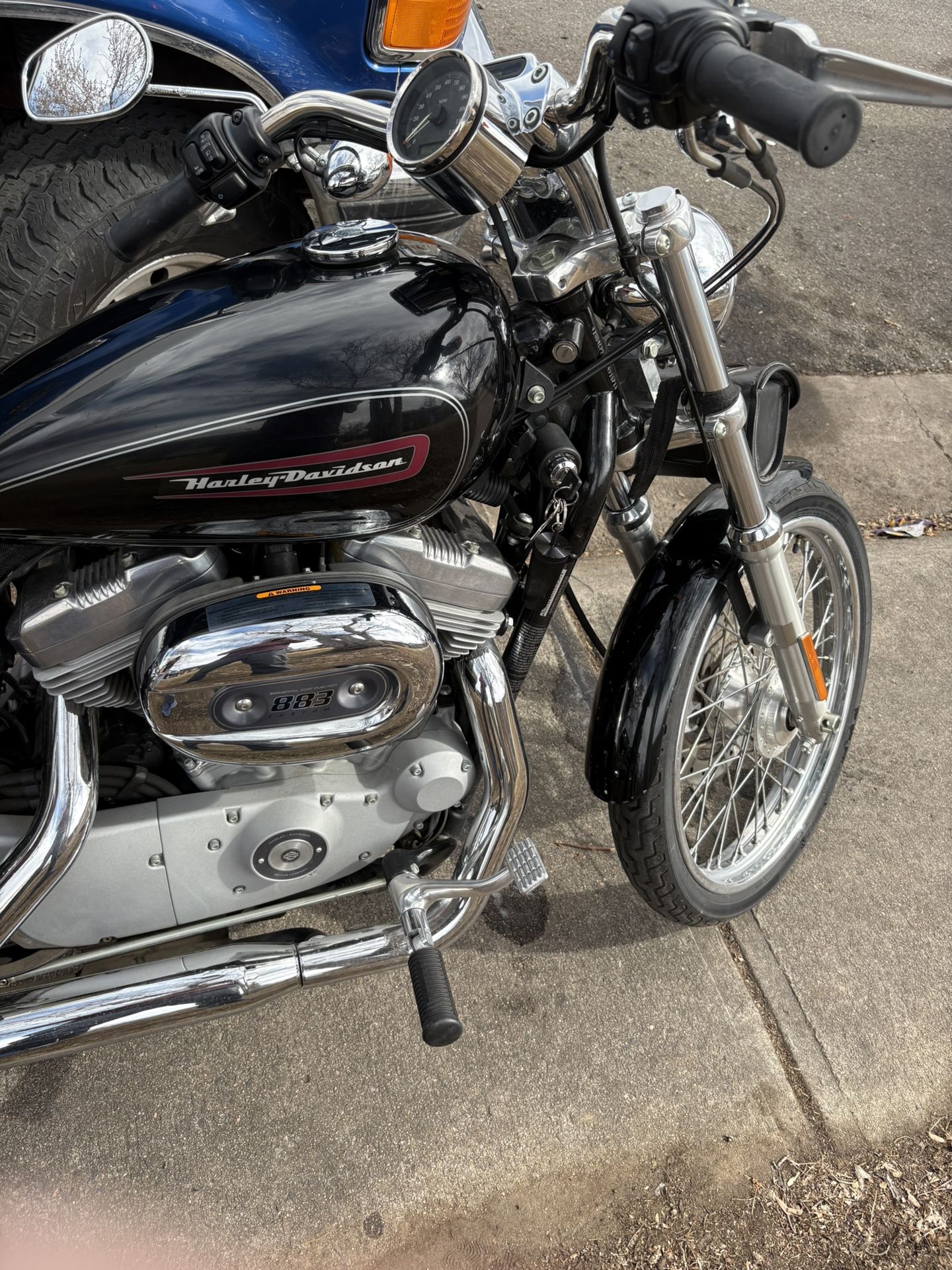 2009 883 Harley Davidson