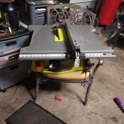 Ryobi 10" Table Saw 