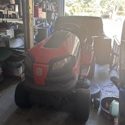 Used Husqvarna YTH Series Riding Lawnmower