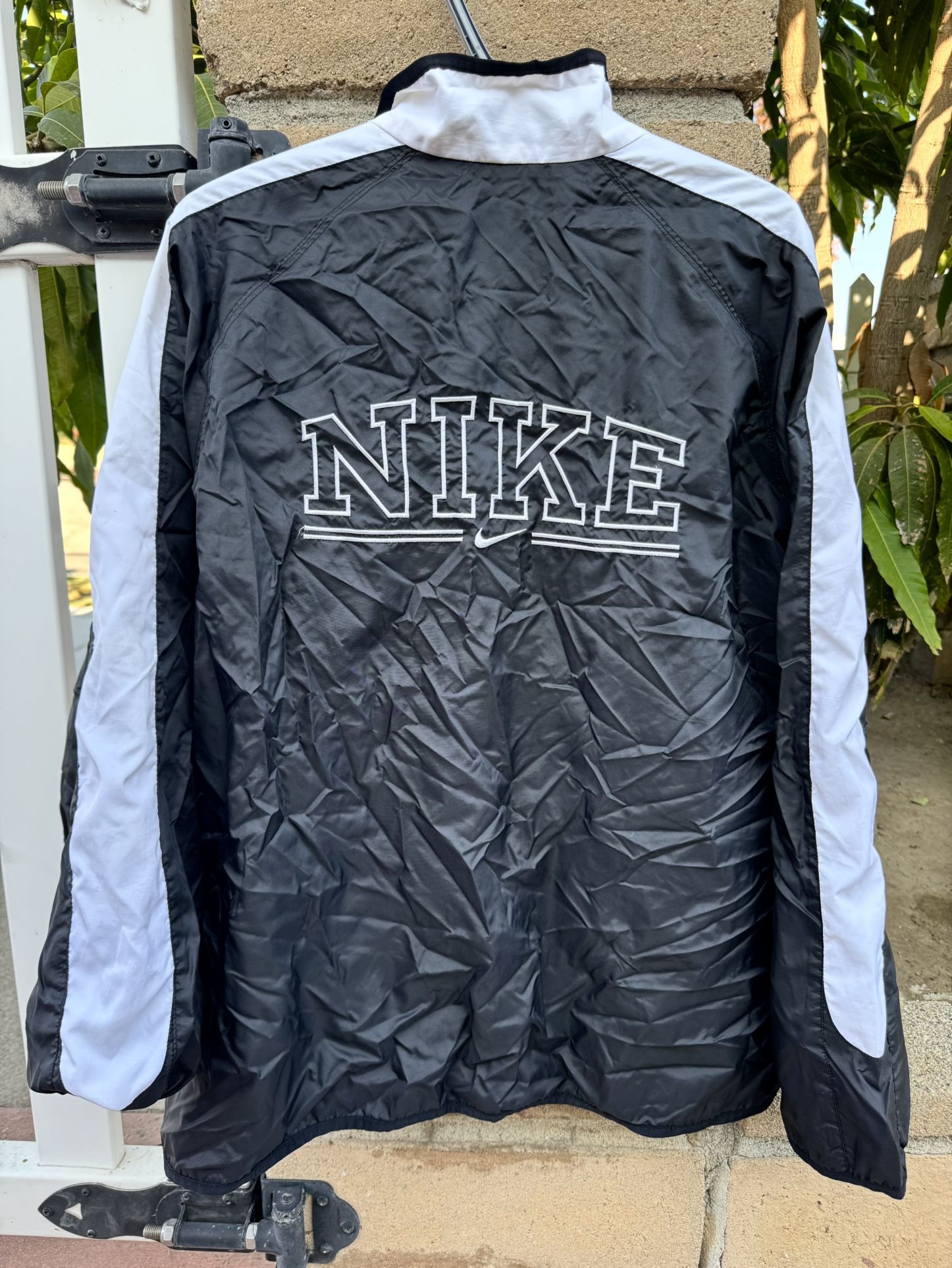 Vintage Nike Spellout Essential Windbreaker Jacket 