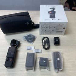 DJI Osmo Pocket 3 Creator Combo 4K Camera 3-Axis Gimbal Mic Tripod.