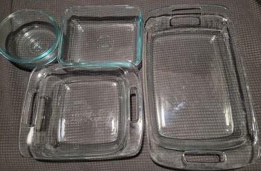 2 Pyrex Dishes No Lids