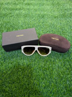 T0m Ford sunglasses