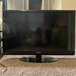40 Inch Flatscreen TV